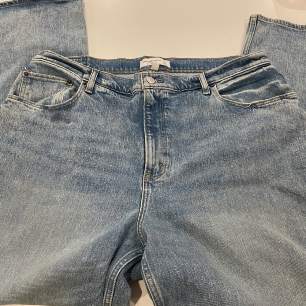 Abercrombie curve love